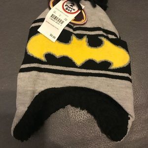 🎁 Toddler Boys’ Batman hat & mitten set